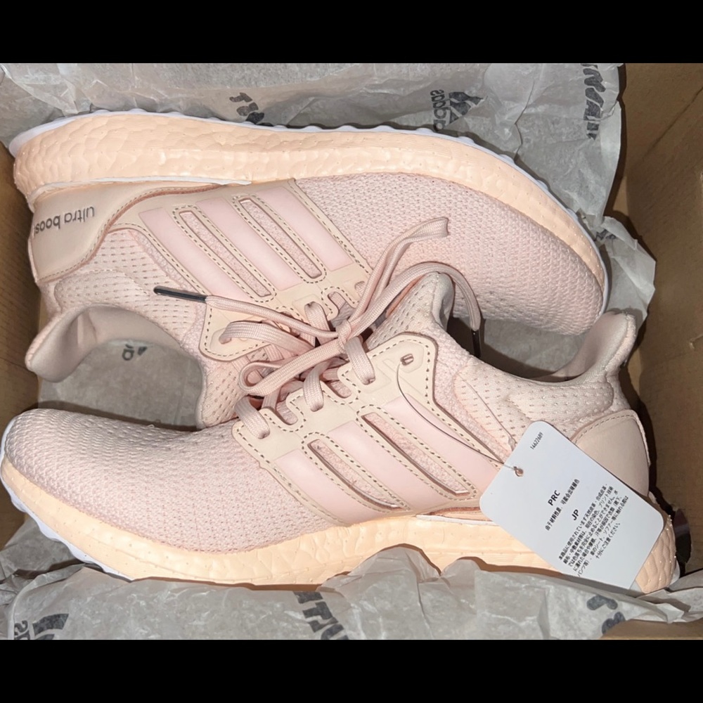 Brand new ,never worn (too big), lost receipt & was unable to return